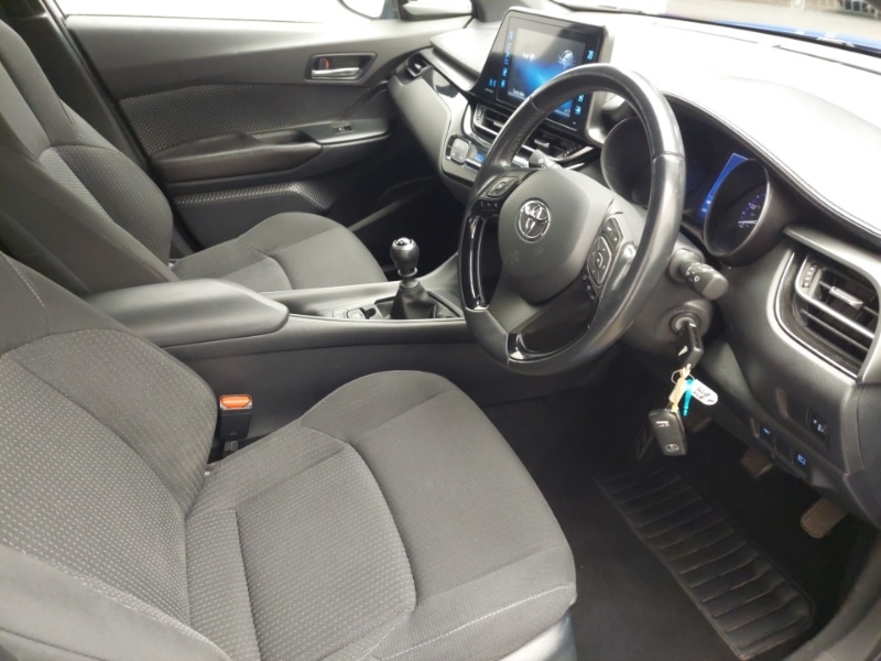 Used Toyota C-HR 2018 for sale - 77495311: Photo 13