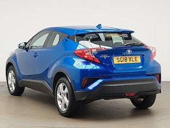 Used Toyota C-HR 2018 for sale - 77495311: Photo