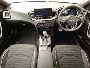 Used Kia Ceed 2024 for sale - 76502273: Photo