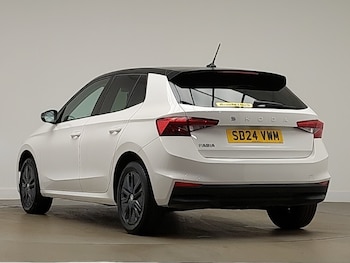 Used Skoda Fabia 2024 for sale - 76763720: Photo