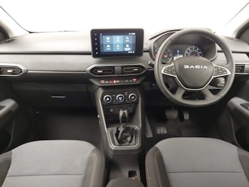 Used Dacia Sandero Stepway 2025 for sale - 76103385: Photo 2