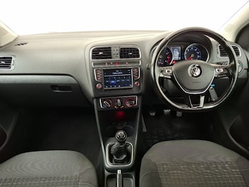 Used Volkswagen Polo 2017 for sale - 78567713: Photo