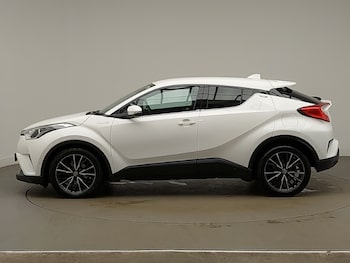 Used Toyota C-HR 2018 for sale - 77695036: Photo