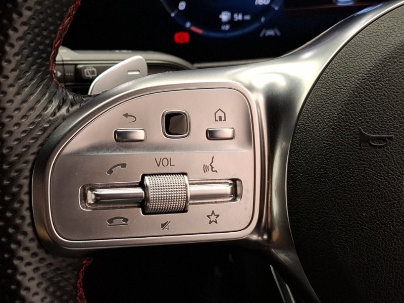 Used Mercedes-Benz GLB 2023 for sale - 76928553: Photo 17