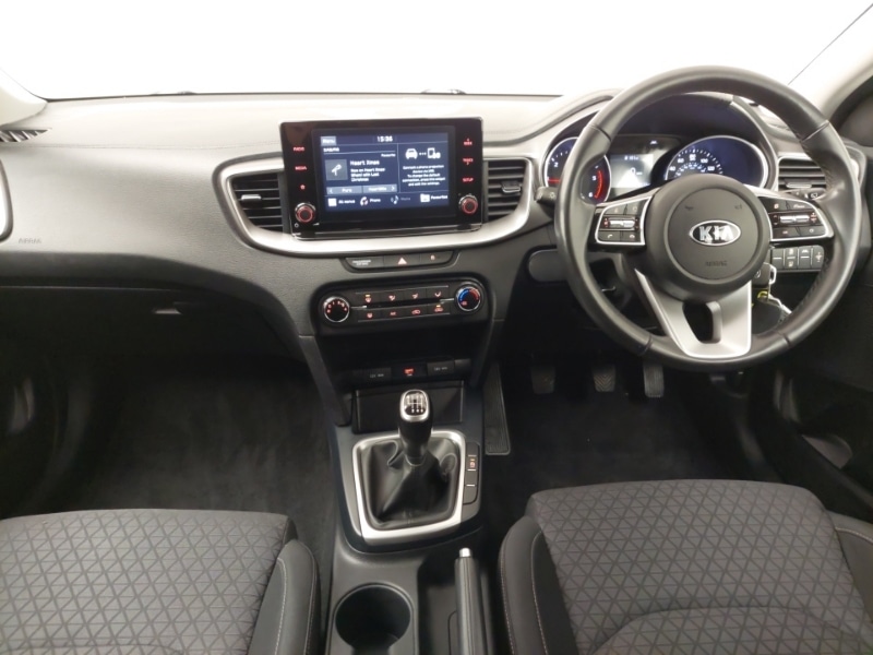 Used Kia XCeed 2020 for sale - 76358750: Photo 2