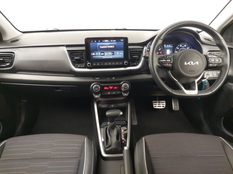 Used Kia Stonic 2023 for sale - 77223656: Photo 2