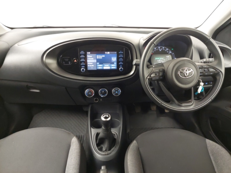 Used Toyota Aygo X 2022 for sale - 76393055: Photo 2