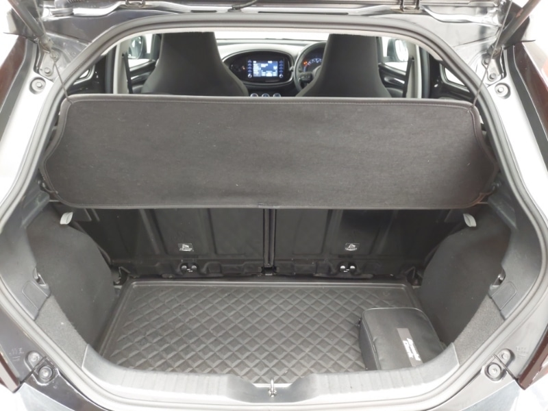 Used Toyota Aygo X 2022 for sale - 76393055: Photo 8