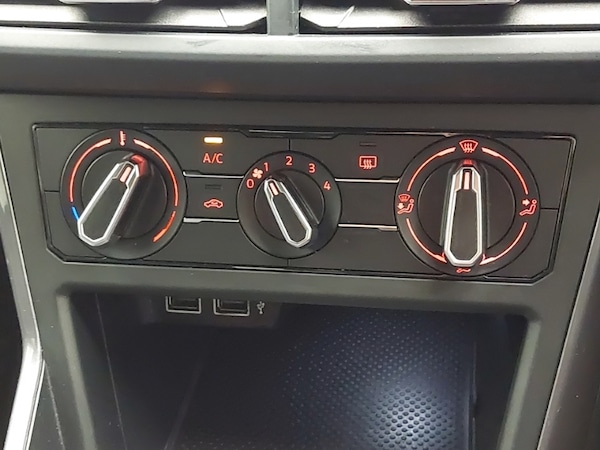 Used Volkswagen Polo 2020 for sale - 76188293: Photo 14