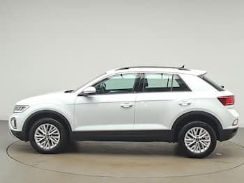 Used Volkswagen T-Roc 2023 for sale - 79852855: Photo