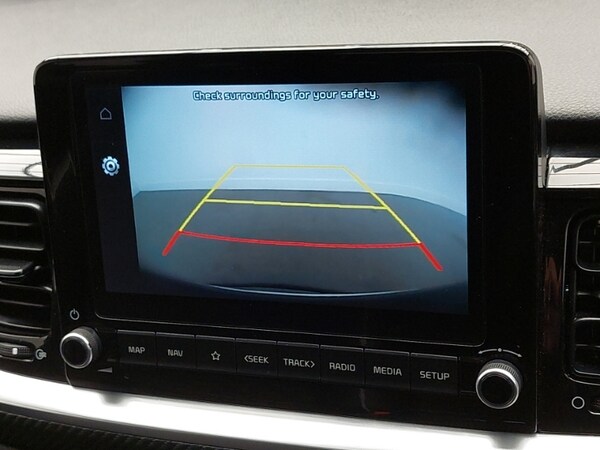 Used Kia Stonic 2022 for sale - 76325717: Photo 14