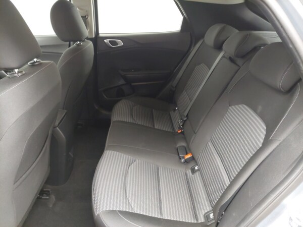 Used Kia XCeed 2023 for sale - 76285746: Photo 6