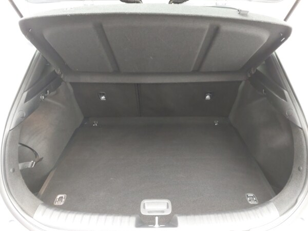 Used Kia XCeed 2023 for sale - 76285746: Photo 8