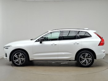 Used Volvo XC60 2021 for sale - 78872639: Photo