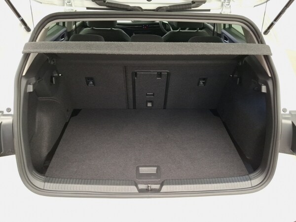 Used Volkswagen Golf 2024 for sale - 76195227: Photo 8