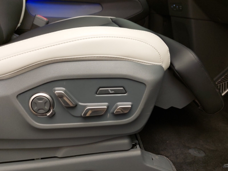 Used Kia EV9 2025 for sale - 77070036: Photo 12