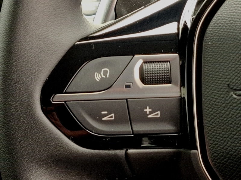 Used Peugeot 208 2023 for sale - 76478622: Photo 18