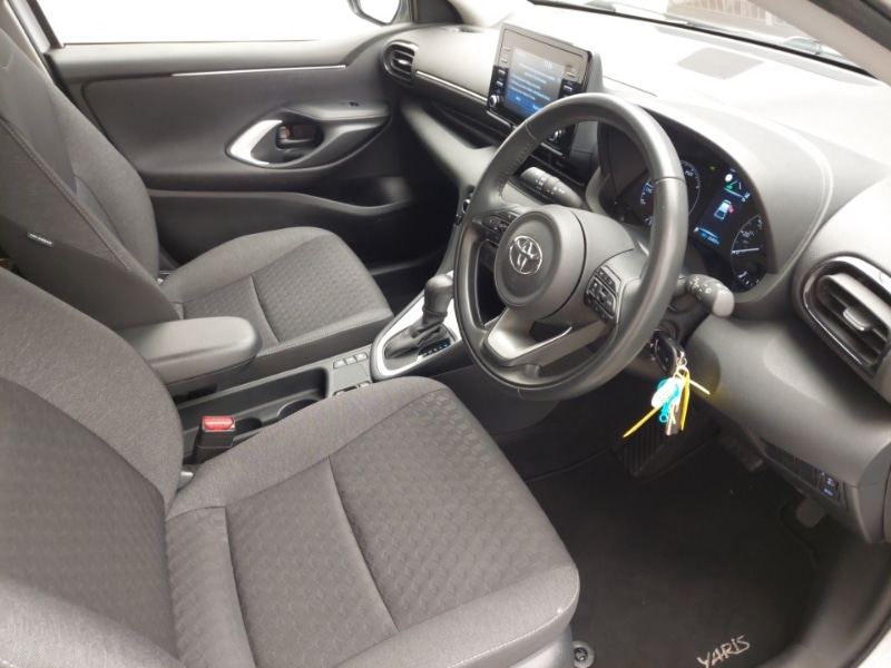 Used Toyota Yaris 2023 for sale - 76983189: Photo 14