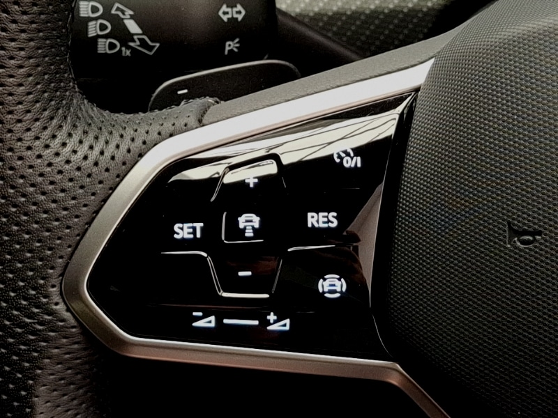 Used Volkswagen Golf 2023 for sale - 76628725: Photo 18