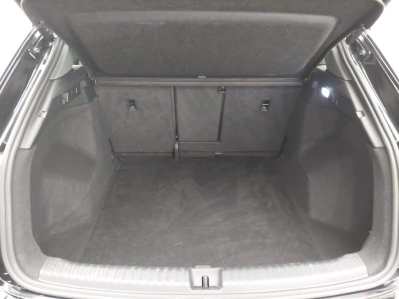Used Audi Q4 e-tron 2024 for sale - 76187924: Photo 8
