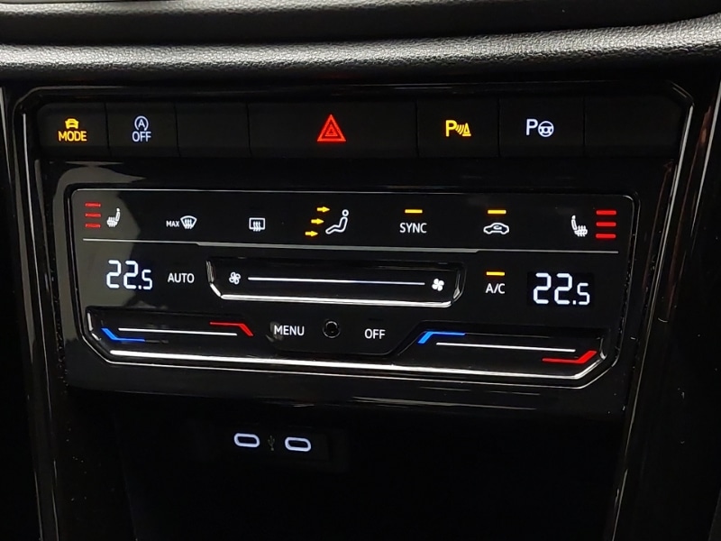 Used Volkswagen T-Roc 2025 for sale - 76928550: Photo 15