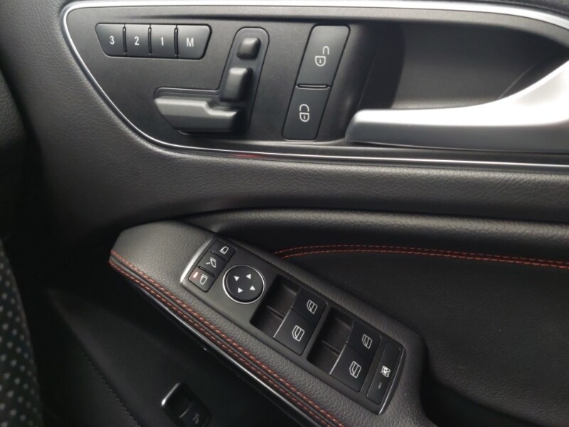 Used Mercedes-Benz GLA 2017 for sale - 77947460: Photo 14