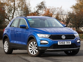 Used Volkswagen T-Roc 2018 for sale - 77189816: Photo