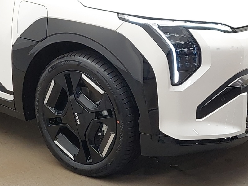 Used Kia EV3 2025 for sale - 77299957: Photo 9