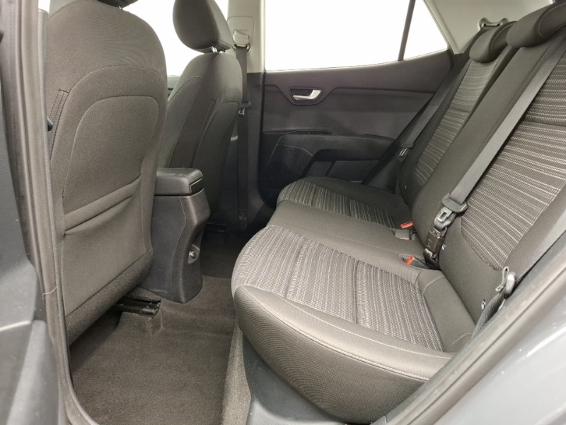 Used Kia Stonic 2023 for sale - 76506908: Photo 6