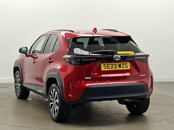 Used Toyota Yaris Cross 2023 for sale - 79627263: Photo