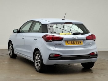 Used Hyundai i20 2018 for sale - 79549886: Photo
