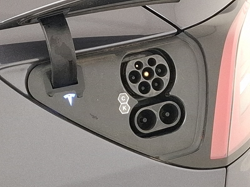 Used Tesla Model 3 2021 for sale - 76721654: Photo 17