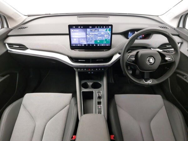 Used Skoda Enyaq 2024 for sale - 75796336: Photo 2