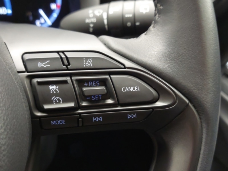 Used Toyota Yaris Cross 2022 for sale - 77090351: Photo 19