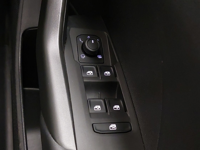 Used Volkswagen T-Cross 2022 for sale - 77078139: Photo 19