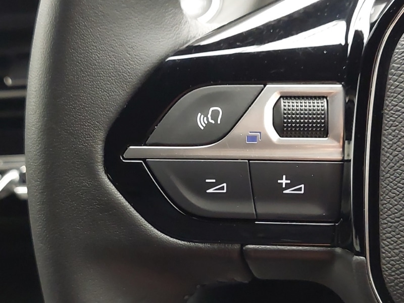 Used Peugeot 2008 2024 for sale - 76487895: Photo 18