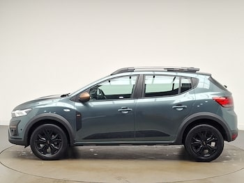 Used Dacia Sandero Stepway 2024 for sale - 79420260: Photo