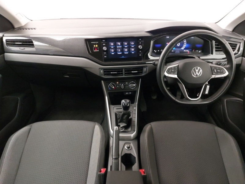Used Volkswagen Polo 2024 for sale - 77126410: Photo 2
