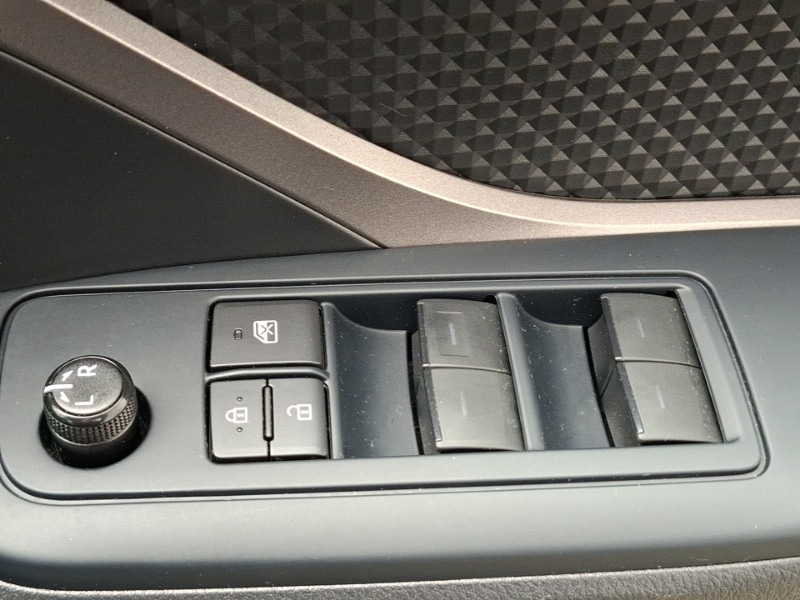 Used Toyota C-HR 2022 for sale - 77049404: Photo 19