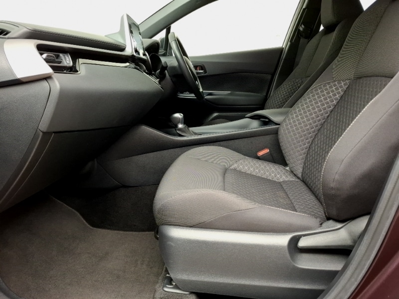 Used Toyota C-HR 2022 for sale - 77049404: Photo 5