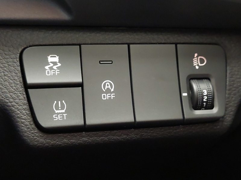 Used Kia Stonic 2025 for sale - 77514084: Photo 16