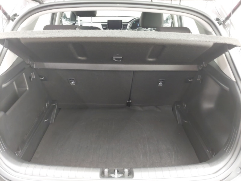 Used Kia Stonic 2025 for sale - 77514084: Photo 8