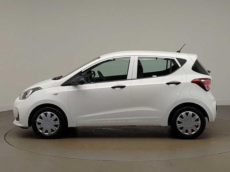 Used Hyundai i10 2018 for sale - 76587254: Photo 4