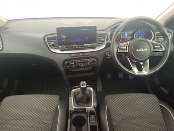 Used Kia Ceed 2025 for sale - 79126660: Photo