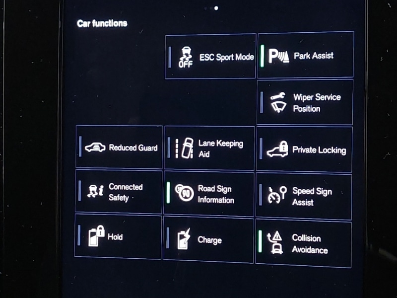 Used Volvo XC40 2021 for sale - 76721669: Photo 16