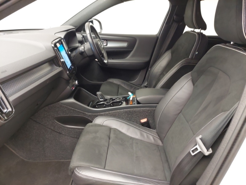 Used Volvo XC40 2021 for sale - 76721669: Photo 5