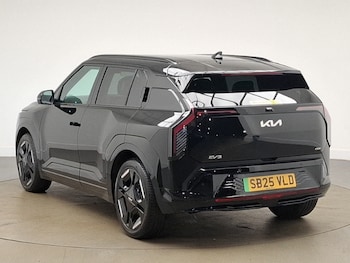 Used Kia EV3 2025 for sale - 78603730: Photo