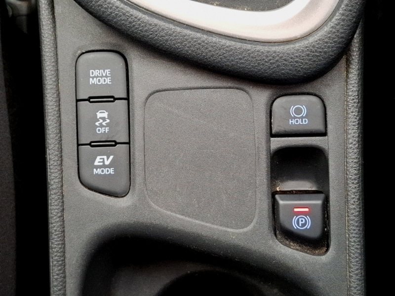 Used Toyota Yaris 2023 for sale - 77049398: Photo 16