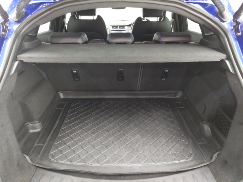 Used Jaguar E-Pace 2019 for sale - 76644089: Photo 8