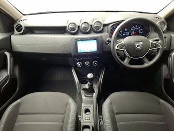 Used Dacia Duster 2019 for sale - 78074780: Photo